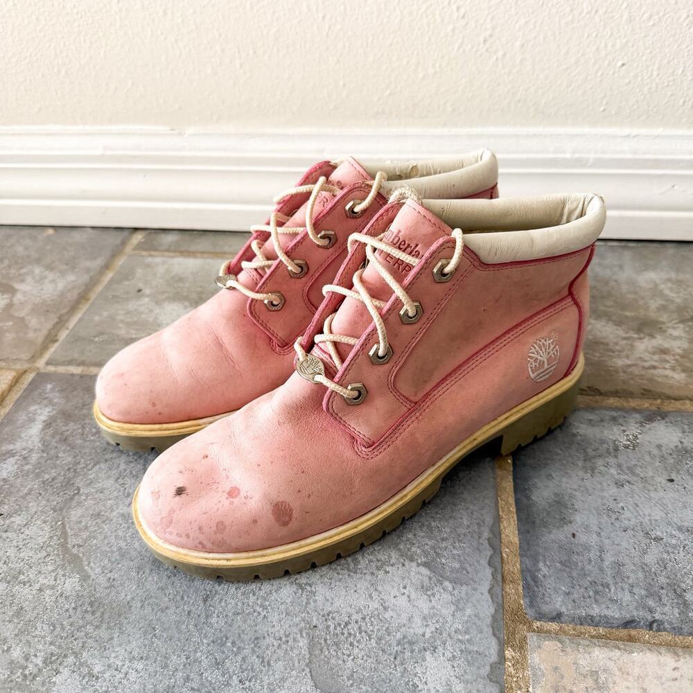 Timberland Pink Nubuck Chukka Boots Women’s Size 7M Lace Up Leather